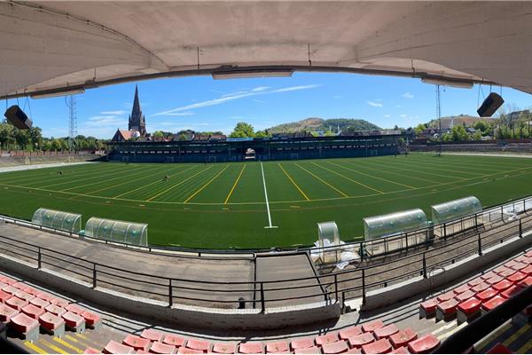 Aanleg kunstgras voetbalveld Mijnstadion - Sportinfrabouw NV